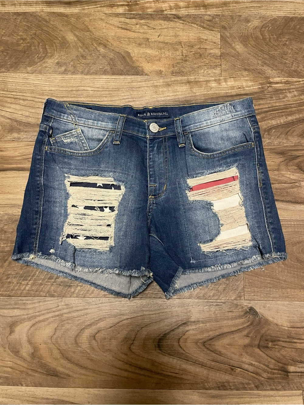 Rock & Republic Distressed Denim Patriotic Women's Shorts American Flag Size 10